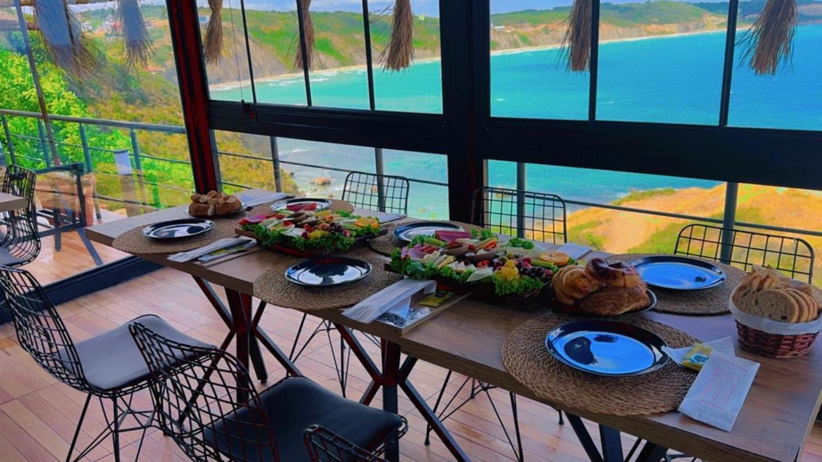Marina Fener Hotel Istanbul Airport Karaburun  Ngoại thất bức ảnh